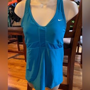Nike drifit XL tank lined and moderate support